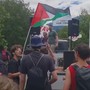 Fuoco al cantiere della Tav e sull’A32, autostrada bloccata: tensione dopo il corteo di Venaus