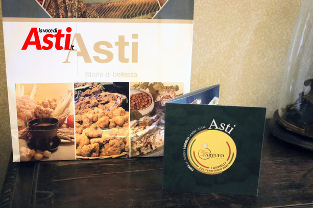 Asti accende il Natale tra profumi di tartufo e luci di festa