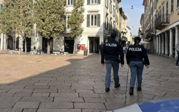 Tentato omicidio a Varese: accoltella il fratello dopo una lite Tentato omicidio a Varese: accoltella il fratello dopo una lite