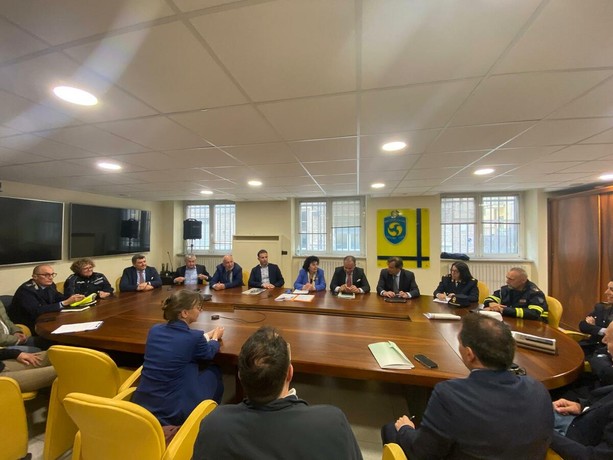 Traffico in tilt tra Savona, Quiliano e Vado, riunione in Prefettura: il fine lavori nella strada di scorrimento entro il 2 giugno
