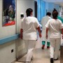Aggressione al Pronto Soccorso di Ciriè: sette medici ed infermieri colpiti