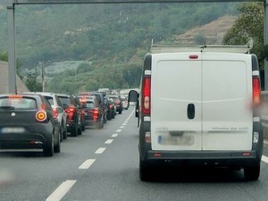 Scontro tra tre mezzi in A10 tra Spotorno e Feglino: un ferito in codice giallo Scontro tra tre mezzi in A10 tra Spotorno e Feglino: un ferito in codice giallo
