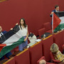 Genova riconosce lo Stato di Palestina, il voto in consiglio comunale: &quot;Una mozione per qualcosa, non contro qualcuno&quot;