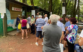 A SPASSO NEL WEEKEND. Dagli alpini di Capolago, alla Puglia che sbarca a Laveno. Dalle sagre alle feste sul lago: nel Varesotto un fine settimana all'insegna dello stare insieme e al buon cibo A SPASSO NEL WEEKEND. Dagli alpini di Capolago, alla Puglia che sbarca a Laveno. Dalle sagre alle feste sul lago: nel Varesotto un fine settimana all'insegna dello stare insieme e al buon cibo