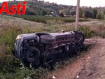 Scontro frontale a Mombercelli: viabilità paralizzata sulla provinciale 3 Scontro frontale a Mombercelli: viabilità paralizzata sulla provinciale 3