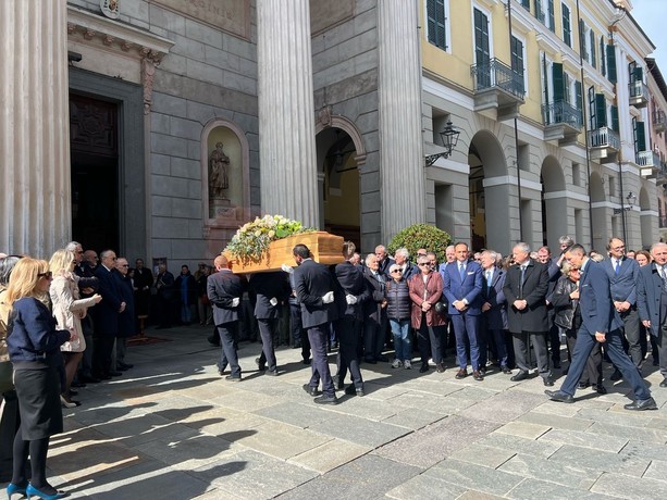 L'ultimo saluto a Giandomenico Genta e la commozione di Ezio Raviola: &quot;Insieme abbiamo vissuto anni che hanno fatto la storia&quot;
