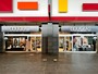 Asti, rapina impropria alla profumeria Douglas del centro commerciale Il Borgo: identificato il presunto autore