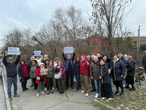 Area di Barca abbandonata da anni, la rabbia dei residenti: "Sporca e pericolosa, adesso basta"