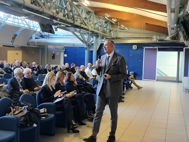 Sanremo: trasparenza e innovazione nella PA, al Palafiori un seminario sui controlli interni del professor Amedeo Bianchi (Foto e video) Sanremo: trasparenza e innovazione nella PA, al Palafiori un seminario sui controlli interni del professor Amedeo Bianchi (Foto e video)