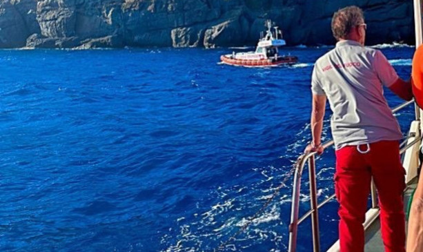 Tragedia in mare a Chiavari, una delle due persone soccorse davanti a Torre Fara è deceduta Tragedia in mare a Chiavari, una delle due persone soccorse davanti a Torre Fara è deceduta