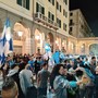 Il Napoli è campione d'Italia per la quarta volta: la festa scudetto anche in Piazza Mameli (FOTO E VIDEO)