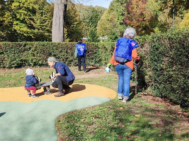 Torino più bella (e pulita) grazie a Retake: i volontari hanno raccolto rifiuti e mozziconi ai Giardini Reali Torino più bella (e pulita) grazie a Retake: i volontari hanno raccolto rifiuti e mozziconi ai Giardini Reali