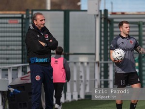 Calcio, Alessandria. Per mister Merlo è un arrivederci al Pietra Ligure: "Ci han fatto sudare, spero che ci ritroveremo in Serie D" (VIDEO) Calcio, Alessandria. Per mister Merlo è un arrivederci al Pietra Ligure: "Ci han fatto sudare, spero che ci ritroveremo in Serie D" (VIDEO)