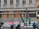Il comitato 'Torino per Gaza' di fronte alla Rai chiede di esprimere solidarietà per le morti dei giornalisti Il comitato 'Torino per Gaza' di fronte alla Rai chiede di esprimere solidarietà per le morti dei giornalisti