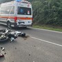 FOTO. Moto contro auto sulla provinciale tra Jerago e Albizzate, 17enne portato in ospedale. Traffico in tilt