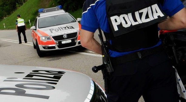 Sangue lungo il Ticino a Bellinzona: donna uccisa a colpi d'arma da fuoco mentre passeggiava