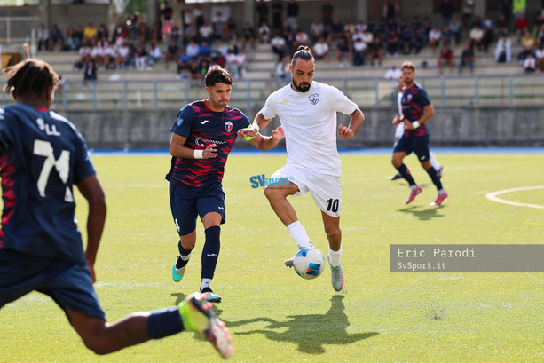 Calcio, Serie D. Il Celle Varazze vuole riprendersi i punti perduti, alle 17:00 l'anticipo contro la Valenzana