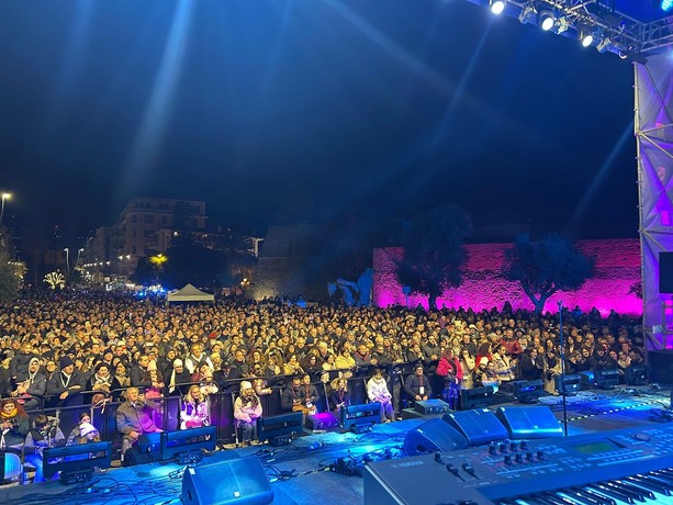 Sanremo, Capodanno verso una svolta? Sindoni pensa a un format diverso dal concertone