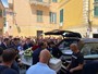 L'ultimo saluto a Sofia Barberi: a Ceriale chiesa gremita e grande commozione (FOTO)