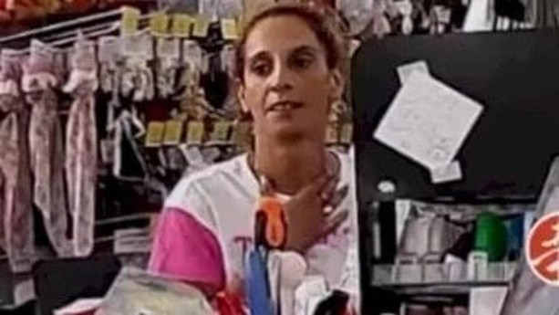 Narcotizza l'amica che non stava bene e le svuota casa: l'incendiaria di Monticello d'Alba torna a processo a Cuneo