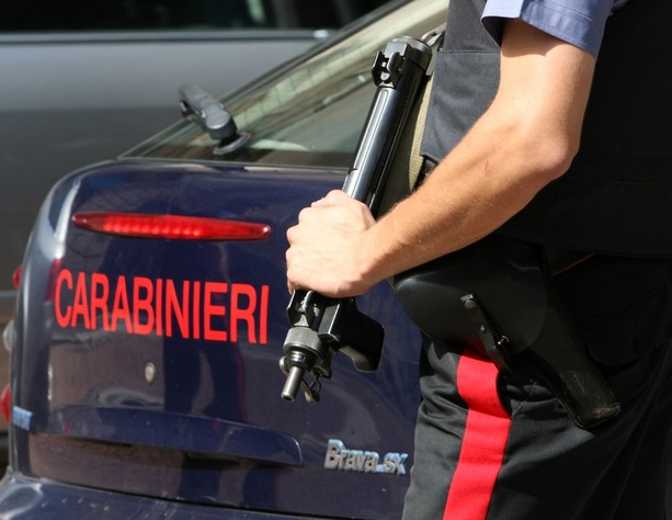 Omicidio a Mozzate: trentaseienne muore accoltellato al petto Omicidio a Mozzate: trentaseienne muore accoltellato al petto