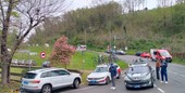 Caduta in discesa alla gara ciclistica a Lonate Ceppino, feriti cinque giovani corridori