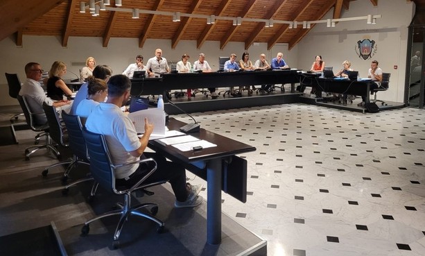Sicurezza e polemiche dopo la Notte Bianca: scontro in Consiglio comunale a Loano