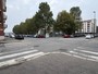 Anziana scippata da due balordi, al Lingotto scatta l'allarme per i ladri in monopattino