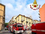 Incendio in via Maria Ausiliatrice: brucia una mansarda alla prime luci dell'alba