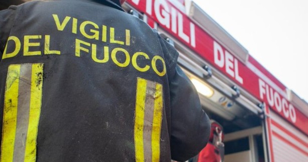 Refrancore, violento incendio in un'abitazione in via Alfieri