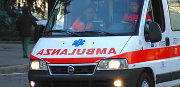 Varese, pedone investito in via Sanvito: uomo di 71 anni finisce al pronto soccorso