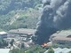Maxi colonna di fumo nero a Cenesi: a fuoco la discarica (FOTO e VIDEO) Maxi colonna di fumo nero a Cenesi: a fuoco la discarica (FOTO e VIDEO)