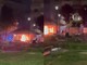 Incendio distrugge il giaciglio di un clochard: “Quella piazza è una ferita aperta”