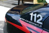Quarantenne albese agli arresti in carcere: badante dei genitori lo accusa di violenza sessuale