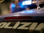 Giovane aggredito a calci e pugni sul treno per Varese: la polizia arresta tre uomini per tentata rapina