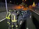 FOTO. Auto finisce contro la cuspide sulla 336 di Malpensa. Un ferito nella notte FOTO. Auto finisce contro la cuspide sulla 336 di Malpensa. Un ferito nella notte