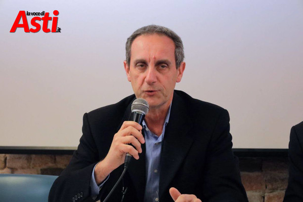 Verso le Amministrative - "Non faremo i portatori d'acqua": Cerruti (M5S) scuote il fronte progressista Verso le Amministrative - "Non faremo i portatori d'acqua": Cerruti (M5S) scuote il fronte progressista