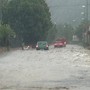 Finale, il maltempo mette in ginocchio la viabilità: strade chiuse e allagamenti, livello di guardia per il Pora (FOTO e VIDEO)