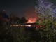 Alba, senza fissa dimora accendono il fuoco per scaldarsi, fiamme fuori controllo: sfiorato altro incendio al parco sul Tanaro Alba, senza fissa dimora accendono il fuoco per scaldarsi, fiamme fuori controllo: sfiorato altro incendio al parco sul Tanaro