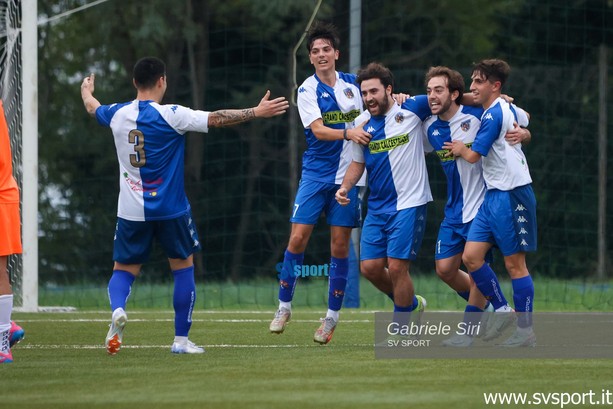 Calcio, Eccellenza. Arenzano e Campomorone come in piazzetta, undici gol nell'anticipo dell'ultima giornata