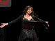Luxuria emoziona Asti con “Stasera ve le canto”: standing ovation per il racconto di una vita senza filtri [FOTOGALLERY]