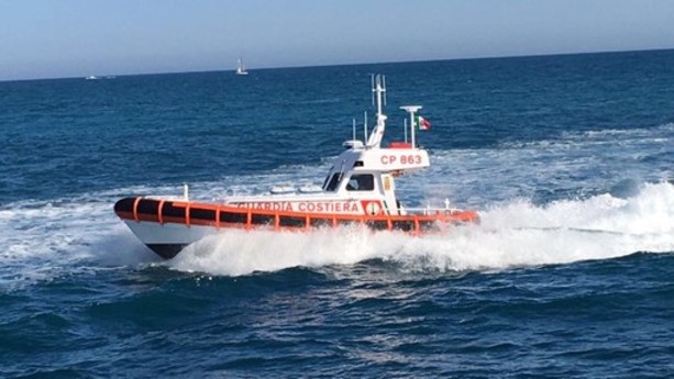 Area Marina di Bergeggi, stretta sui controlli: denunciato dalla Capitaneria il comandante di uno yacht di 40 metri Area Marina di Bergeggi, stretta sui controlli: denunciato dalla Capitaneria il comandante di uno yacht di 40 metri