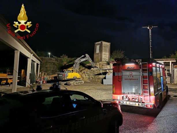 Nubifragi insistenti sull'Astigiano. Non preoccupa la situazione del Tanaro esondato nel Cuneese. Crolla un muraglione a Montemagno