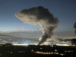 Alba, spento l'incendio all'ex centrale del latte: escluse vittime tra le macerie Alba, spento l'incendio all'ex centrale del latte: escluse vittime tra le macerie
