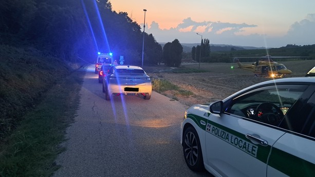 Guarene, cade dal monopattino: minorenne elitrasportato in gravi condizioni al Cto di Torino Guarene, cade dal monopattino: minorenne elitrasportato in gravi condizioni al Cto di Torino