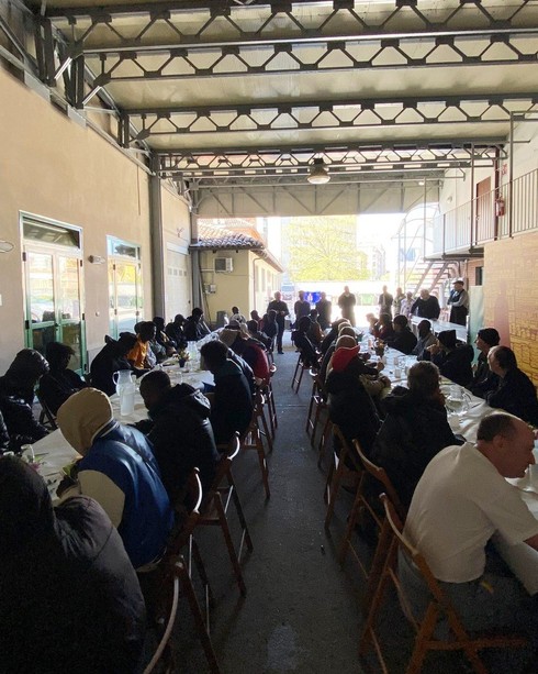 “Mi fidavo ciecamente di lui”: ad Alba la fuga di Del Grande dopo il servizio di volontariato al pranzo di Pasqua “Mi fidavo ciecamente di lui”: ad Alba la fuga di Del Grande dopo il servizio di volontariato al pranzo di Pasqua