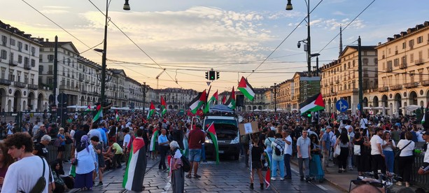 Sciopero per Gaza: bloccati gli accessi al Campus universitario Einaudi