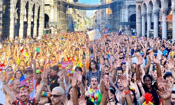 Liguria Pride, oggi Genova è pronta a tingersi d’arcobaleno: ecco il programma completo e tutte le modifiche alla viabilità