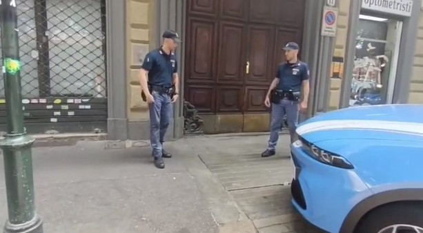 Fermato dalla Polizia a Genova l'autore dell'omicidio di corso Giulio Cesare [VIDEO]