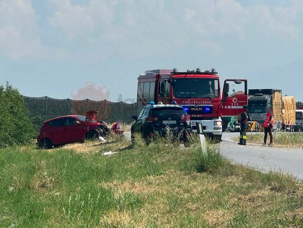 Grave incidente sulla Provinciale 161 a Falicetto: soccorsi al lavoro, strada chiusa Grave incidente sulla Provinciale 161 a Falicetto: soccorsi al lavoro, strada chiusa